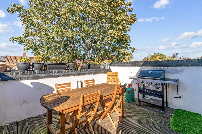 Boundaries Road, London, SW12