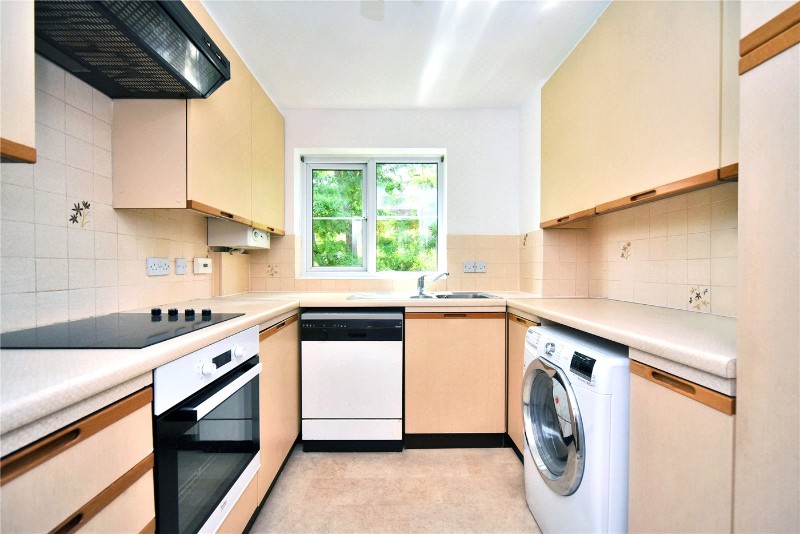 Basing Road, Banstead, Surrey, SM7