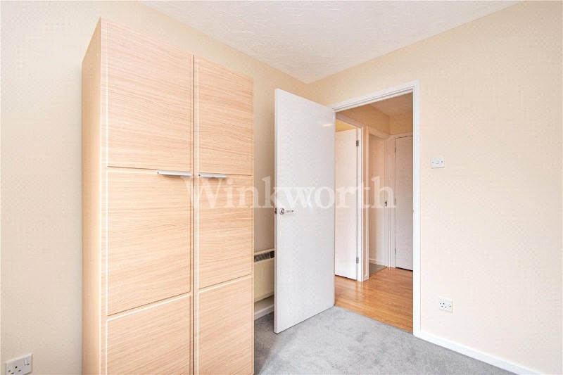 Woodvale Way, London, NW11