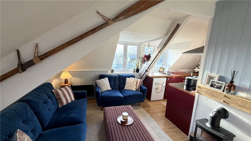 Clarence Street, Dartmouth, Devon, TQ6