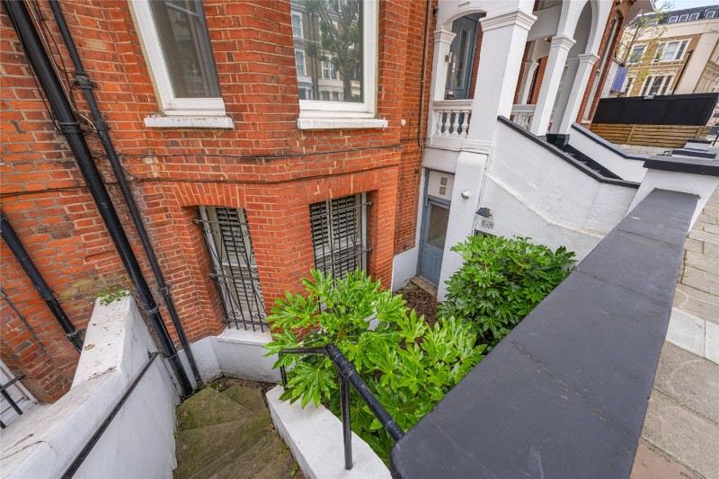 Elgin Avenue, London, W9