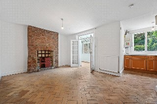 Caxton Road, London, W12