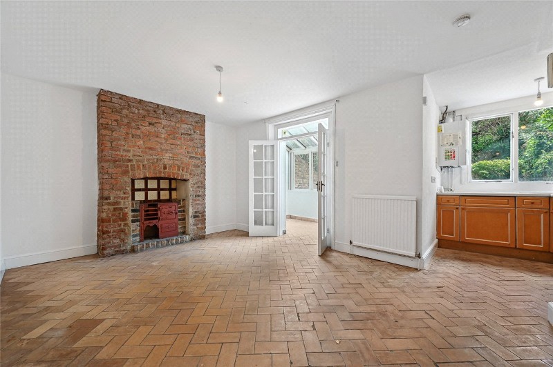 Caxton Road, London, W12
