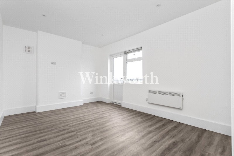 Aldermans Hill, London, N13