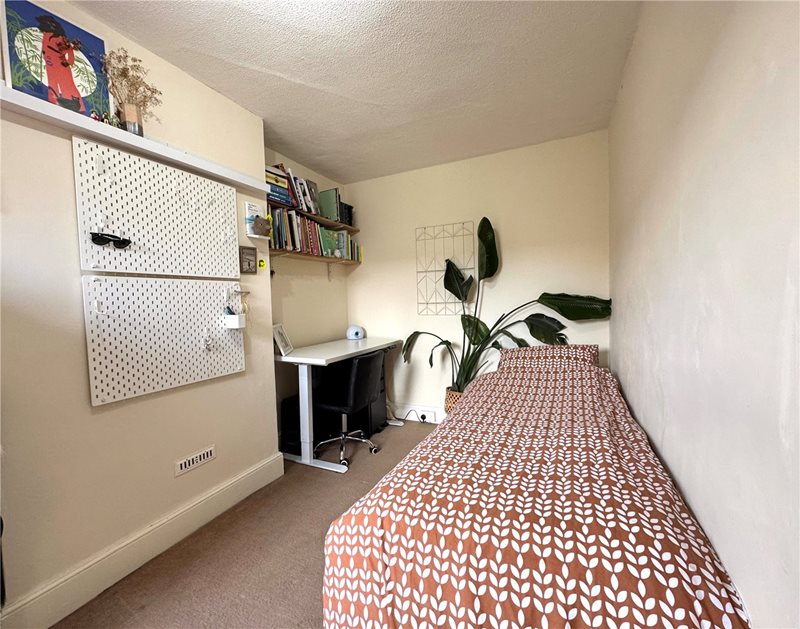 Devizes Road, Salisbury, Wiltshire, SP2