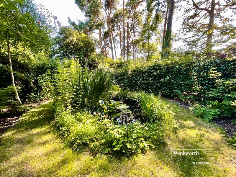 Hurstbourne Avenue, Highcliffe, Christchurch, BH23