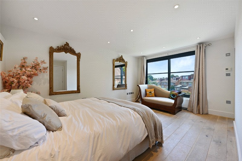 Friars Place Lane, London, W3