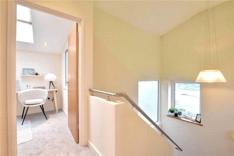 Hedgley Mews, Lee, London, SE12
