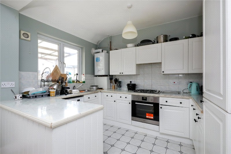 Princes Avenue, London, W3