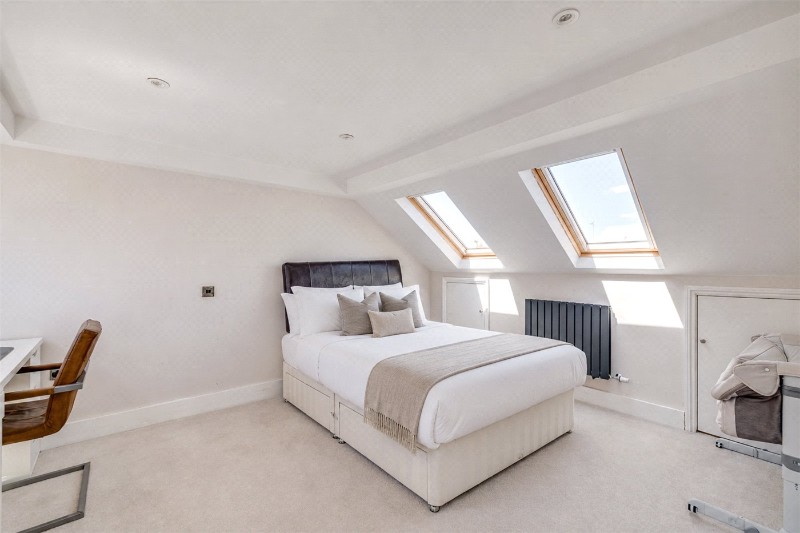 Orbain Road, London, SW6