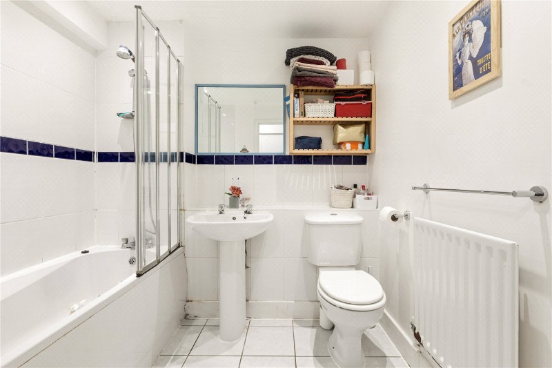 Hexton Court, 6 Brownswood Road, N4