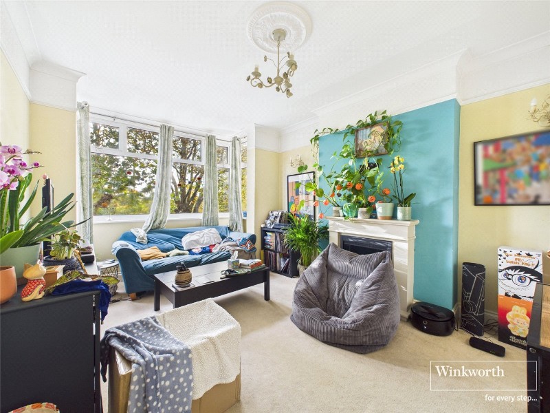 Dallas Road, Hendon, London, NW4