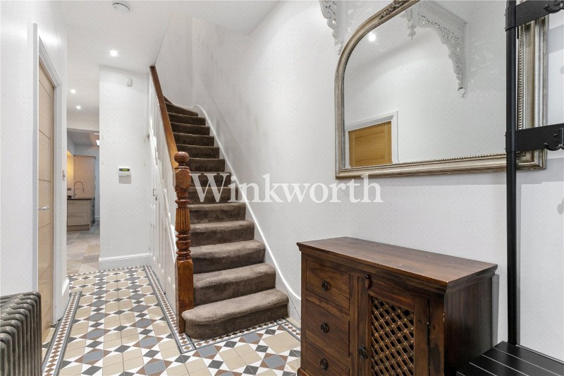 The Grove, London, N13