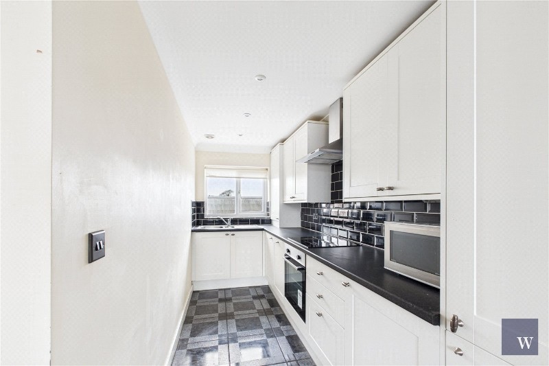 Sternhold Avenue, London, SW2