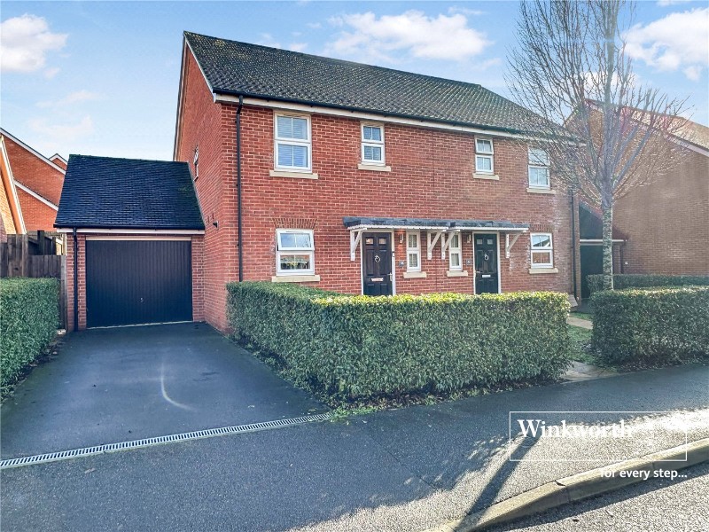 Paddocks Way, Ferndown, Dorset, BH22