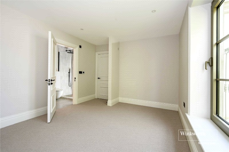 East Cliff Way, Friars Cliff, Christchurch, Dorset, BH23