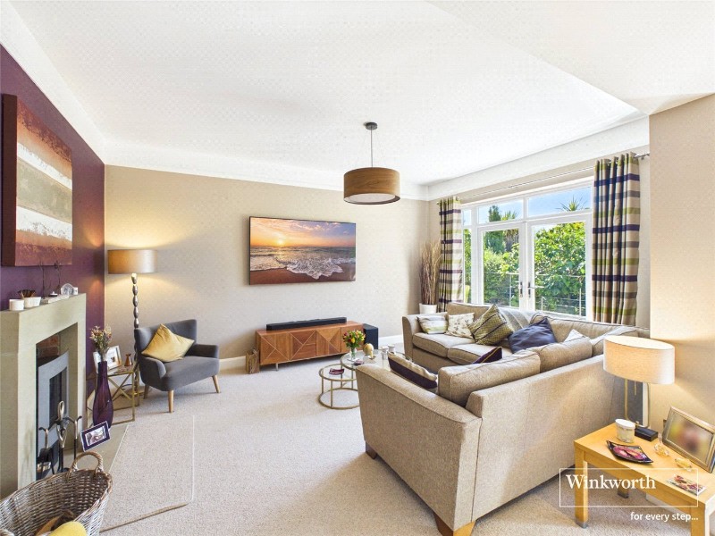 Newbury Road, Headley, Thatcham, Hampshire, RG19