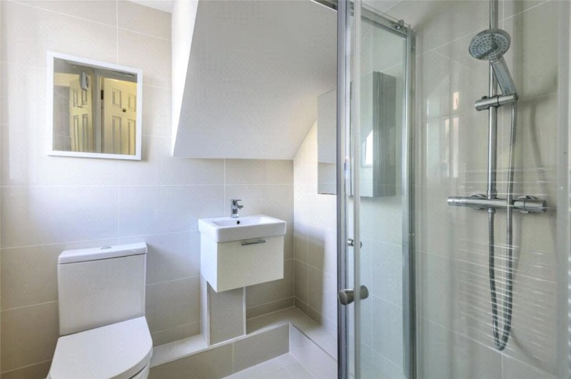 Epsom Road, Epsom, Surrey, KT17