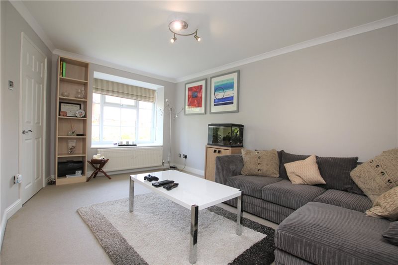 Sunderland Close, Woodley, Reading, Berkshire, RG5