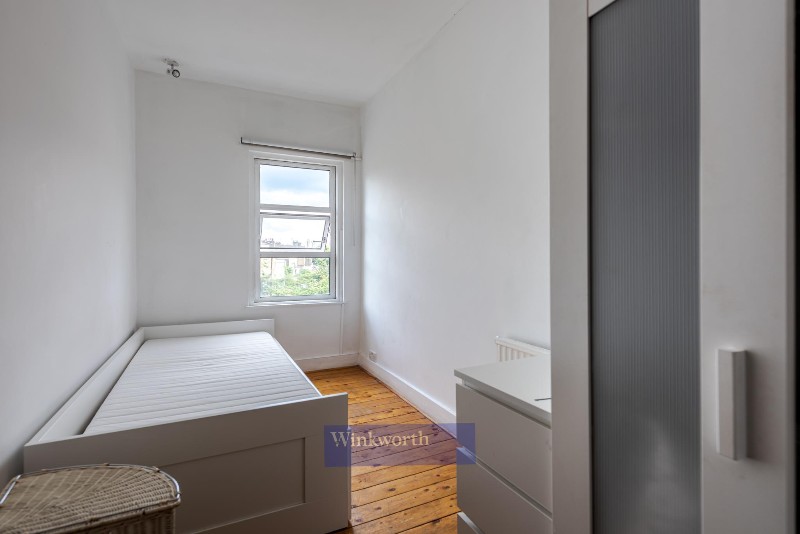 Heyford Avenue, London, UK, SW8