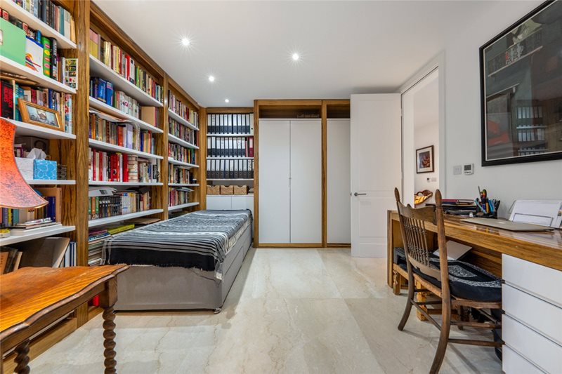 Warwick Avenue, Maida Vale, London, W9