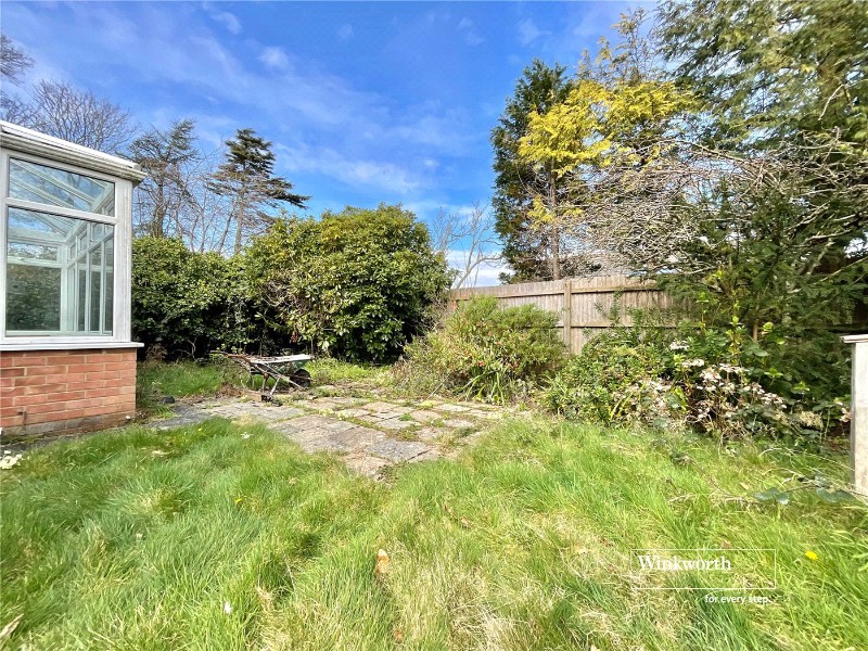 Angeline Close, Highcliffe, Christchurch, BH23