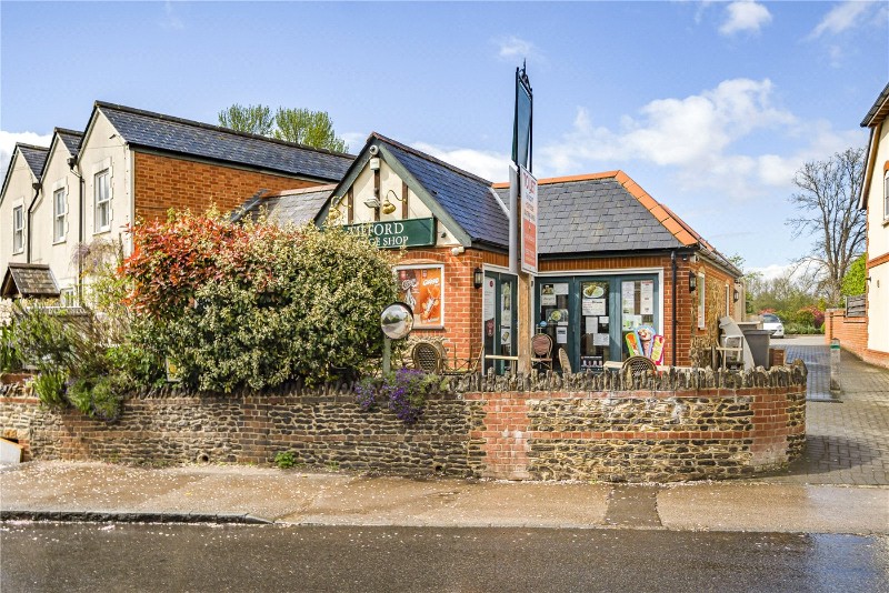 Tilford Street, Tilford, Farnham, Surrey, GU10
