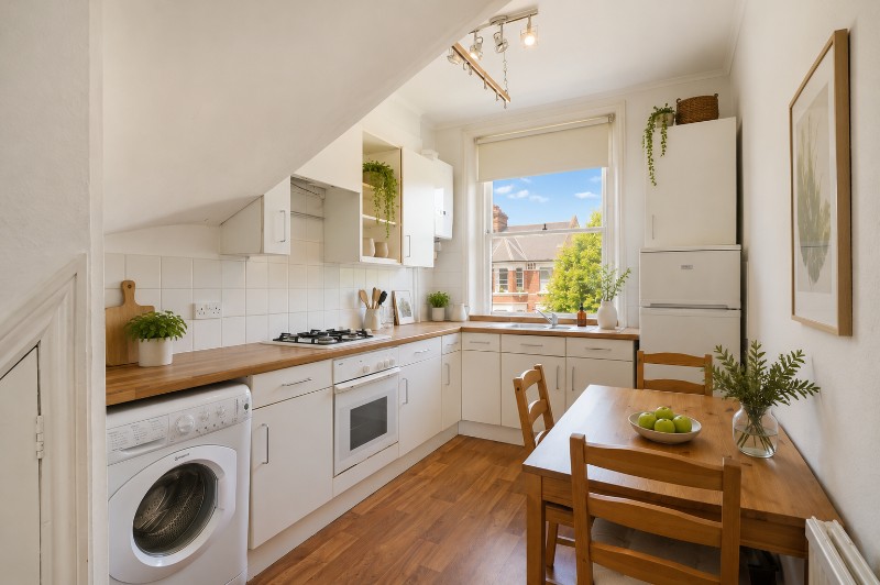 St. Quintin Avenue, London, W10