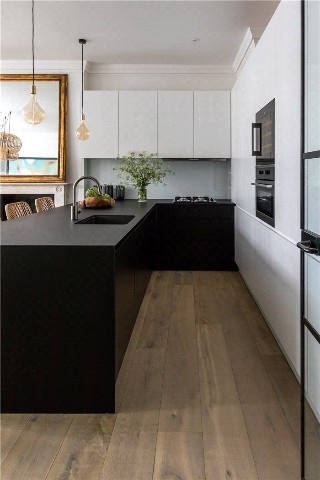 Sloane Court East, London, SW3