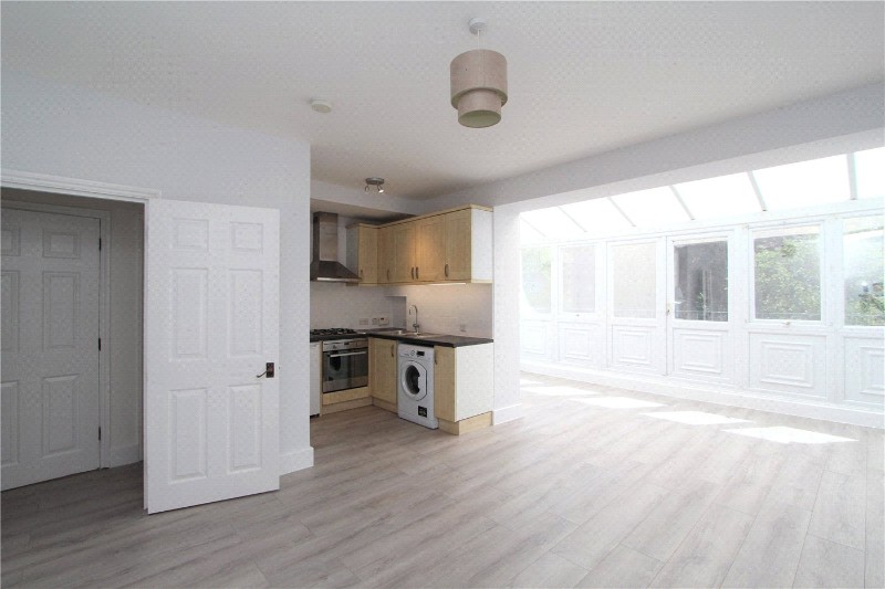 Leopold Road, London, W5