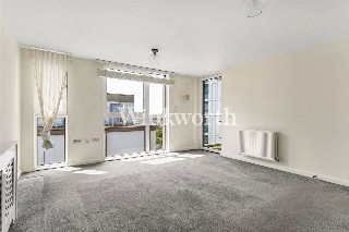 Daneland Walk, London, N17
