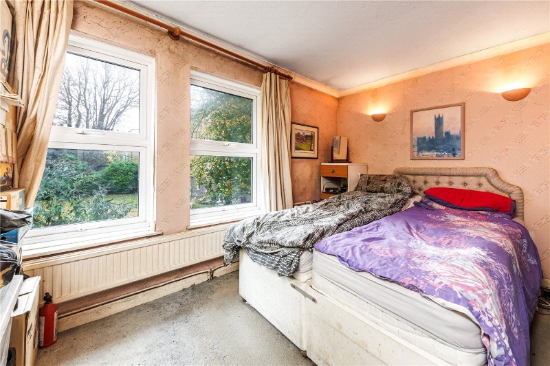 Holm Oak Close, London, SW15