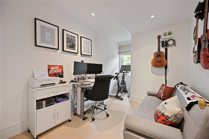 Ladbroke Road, London, W11