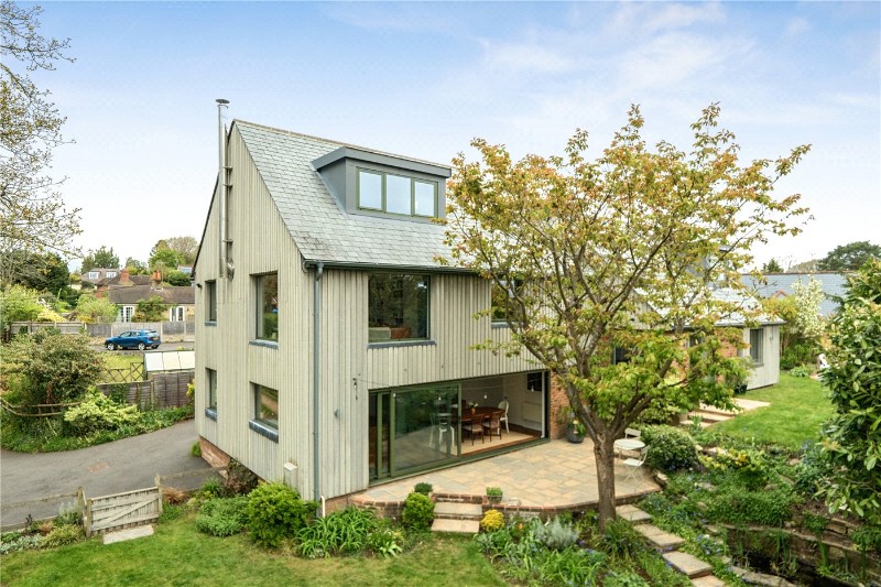 Bat & Ball Lane, Farnham, Surrey, GU10