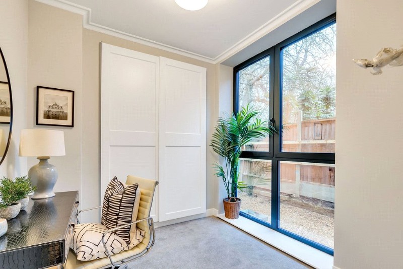 Aldrington Road, London, SW16