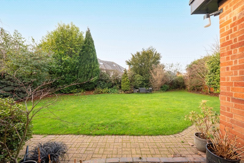 Almond Avenue, Leamington Spa, Warwickshire, CV32