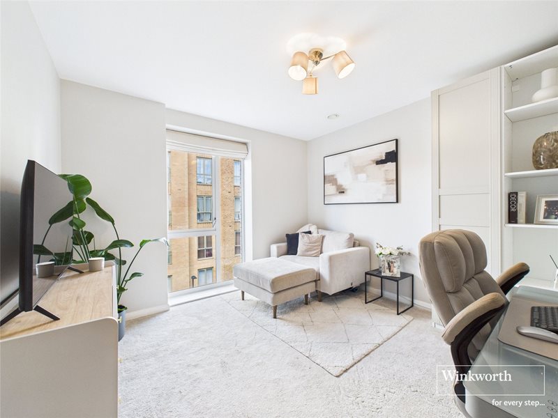 13 Trobridge Parade, Grahame Park Way, Colindale, London, NW9