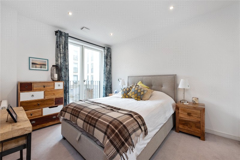 Brownswood Road, London, N4