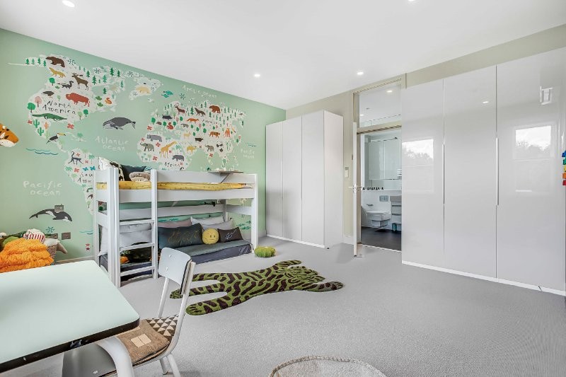 Castelnau, Barnes, London, SW13