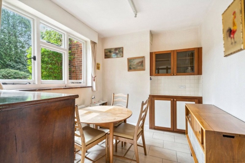 Burkes Road, Beaconsfield, HP9