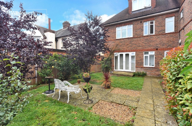 Colborne Way, Worcester Park, KT4