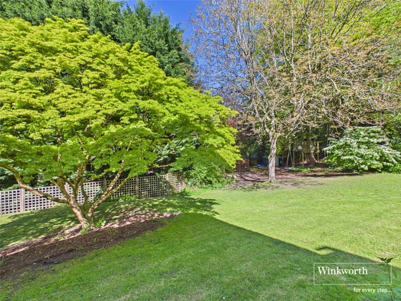 Burys Bank Road, Greenham, Thatcham, Berkshire, RG19