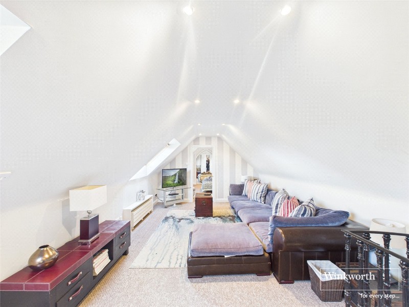 Southend, Henley-on-Thames, Buckinghamshire, RG9