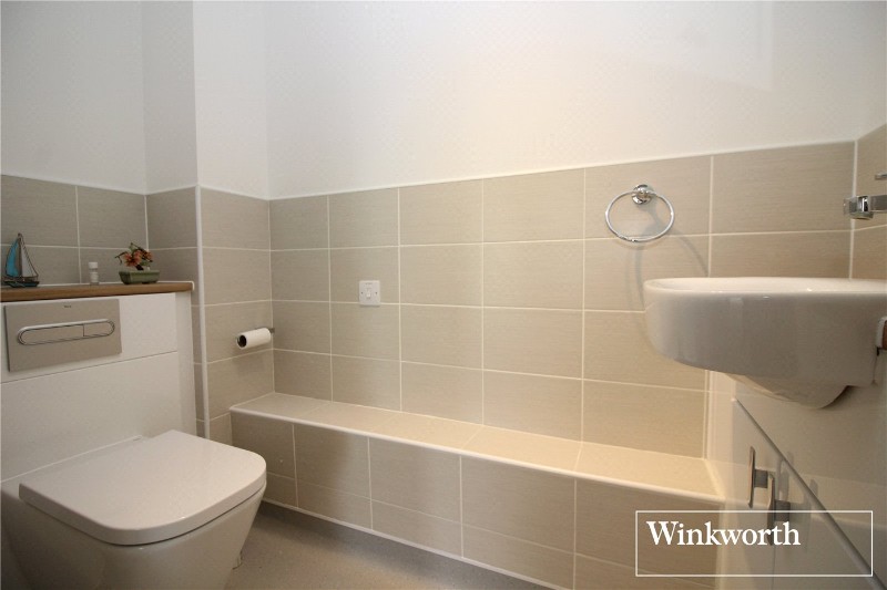 Studio Way, Borehamwood, WD6