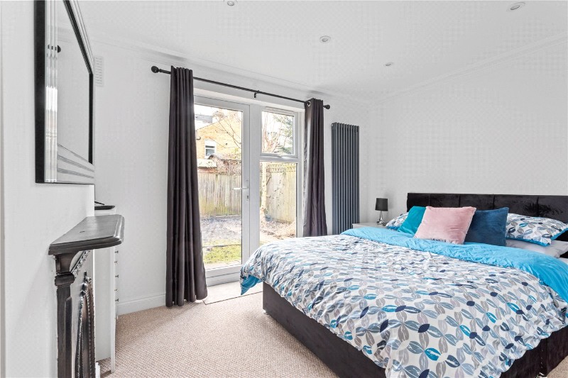 Byton Road, London, SW17