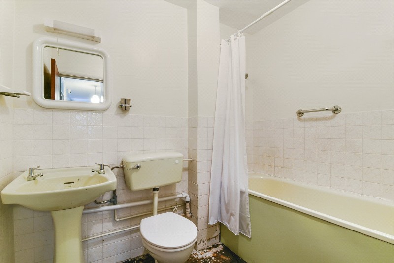 Foxgrove Road, Beckenham, BR3