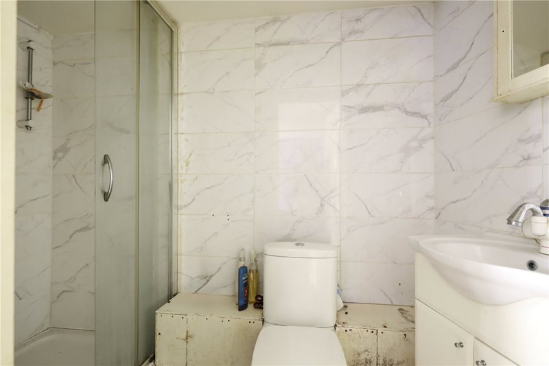 St. Dunstans Avenue, London, W3