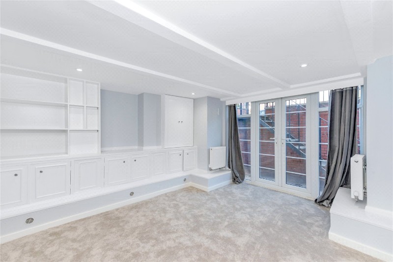 New Kings Road, London, SW6