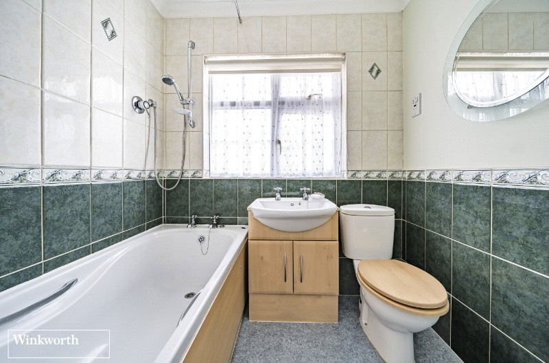 Holy Barn Close, Basingstoke, Hampshire, RG22