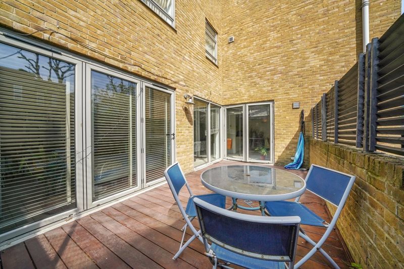 Salamander Court, York Way, London, N7